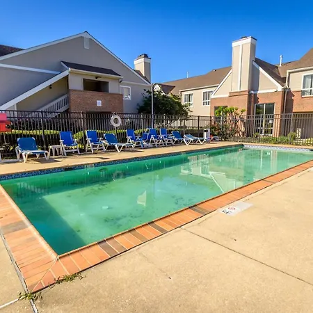 Philadelphia Suites At Airport - An Extended Stay Hotel-2